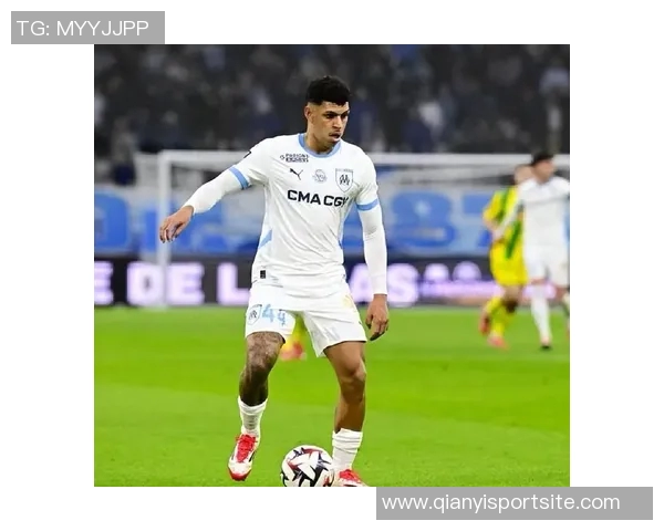 莫雷托透露罗马对恩里克感兴趣但国米球员明年一月不会离队 莫雷托透露罗马对恩里克感兴趣但国米球员明年一月不会离队