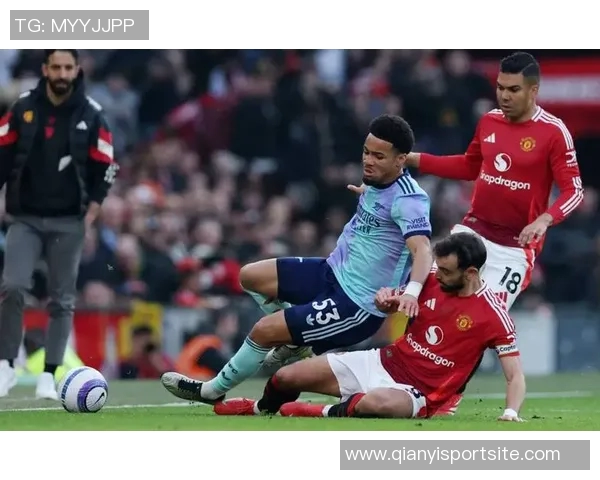 英媒报道阿森纳热刺马竞争抢波尔图19岁中场新星弗罗霍尔特